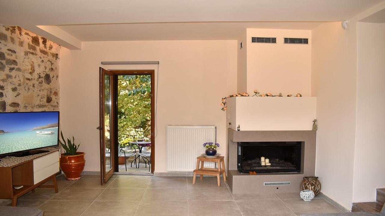 Platanus House Meskla Exterior foto