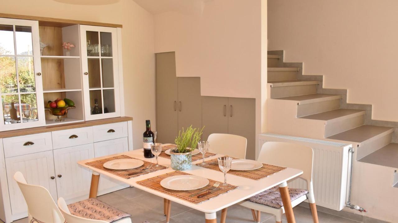 Platanus House Meskla Exterior foto