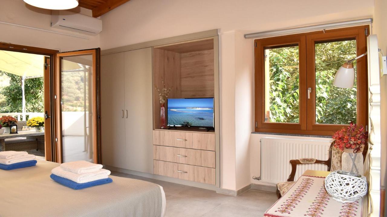 Platanus House Meskla Exterior foto